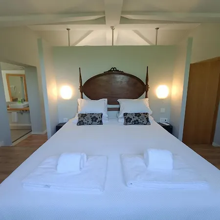 Pensjonat Quinta De Marzovelos