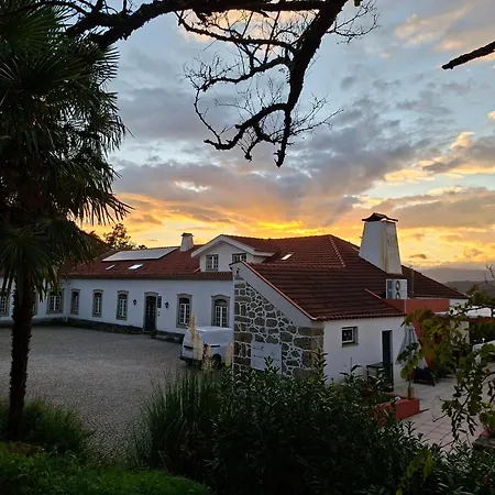 Pensjonat Quinta De Marzovelos Viseu