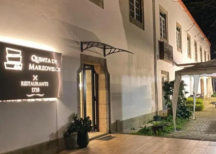 Konukevi Quinta De Marzovelos 3*
